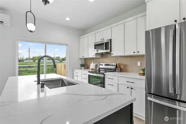 Finished kitchen remodel project photo